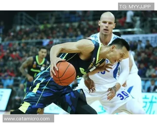 深圳篮球队强势领跑状态排行榜引领全联盟风潮