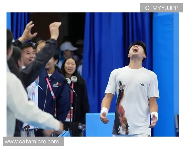 杭州网球队实力揭秘:网球巨献背后的故事与成就 杭州网球队实力揭秘:网球巨献背后的故事与成就