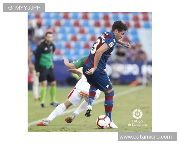 杭州足球队以93分领跑世界锦标赛积分榜展现强劲实力 杭州足球队以93分领跑世界锦标赛积分榜展现强劲实力